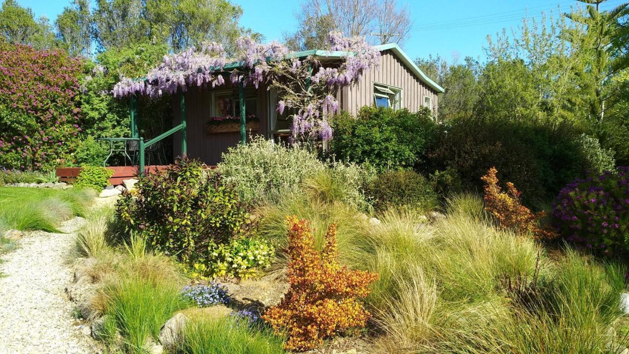 Waterwheel Cottage Upper Moutere Buitenkant foto
