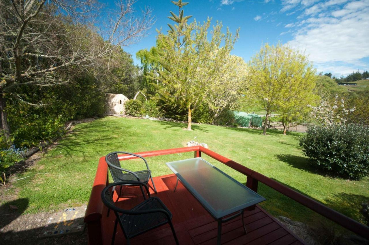 Waterwheel Cottage Upper Moutere Buitenkant foto