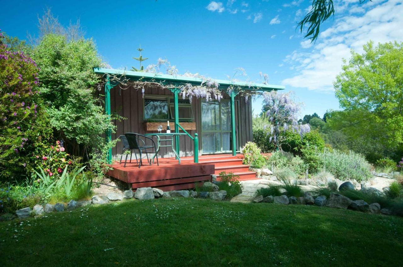 Waterwheel Cottage Upper Moutere Buitenkant foto